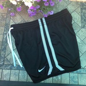 Nike Dri-Fit Athletic Shorts - EUC